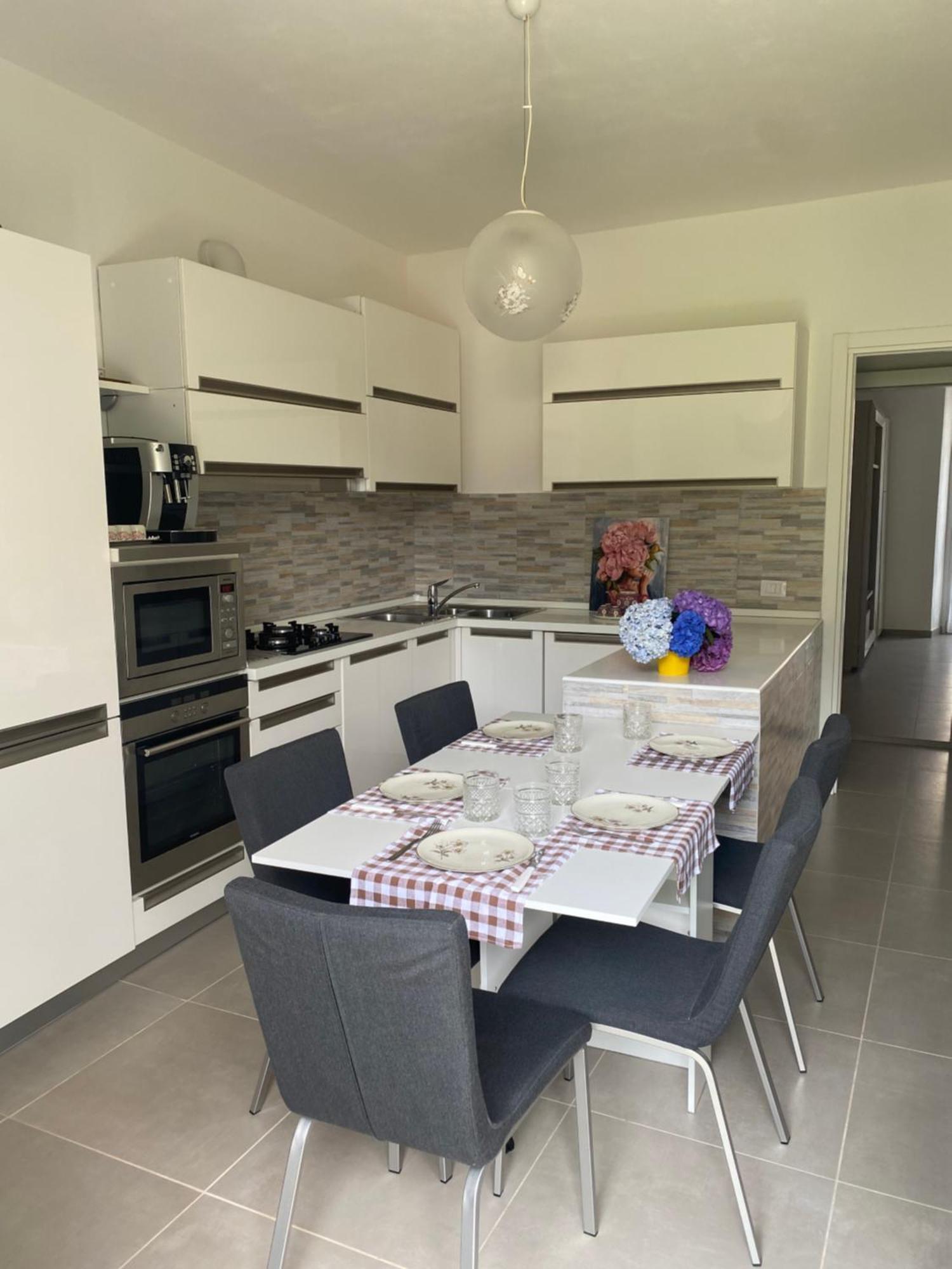Luna Apartment 베르바니아 외부 사진